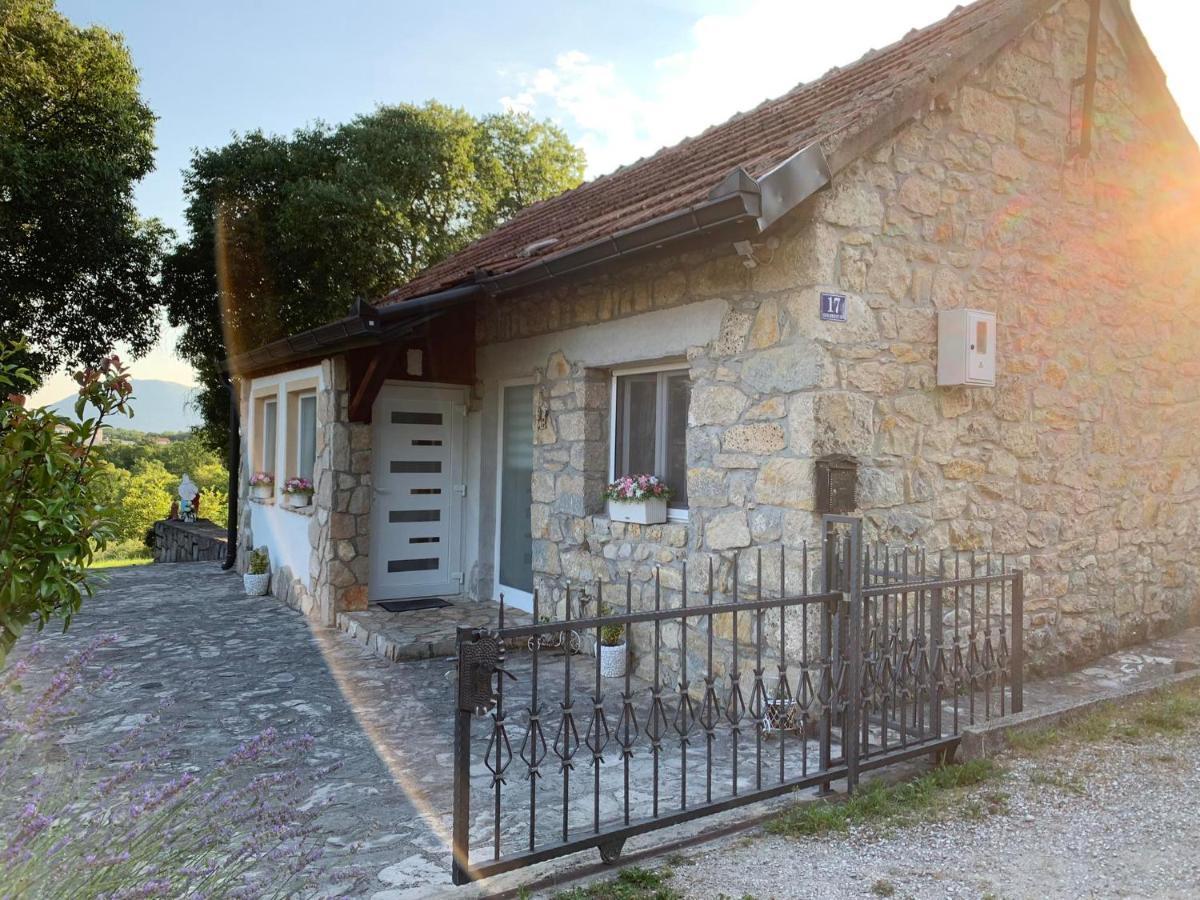 Kuca Za Iznajmljivanje Andrija Ljubuški Esterno foto