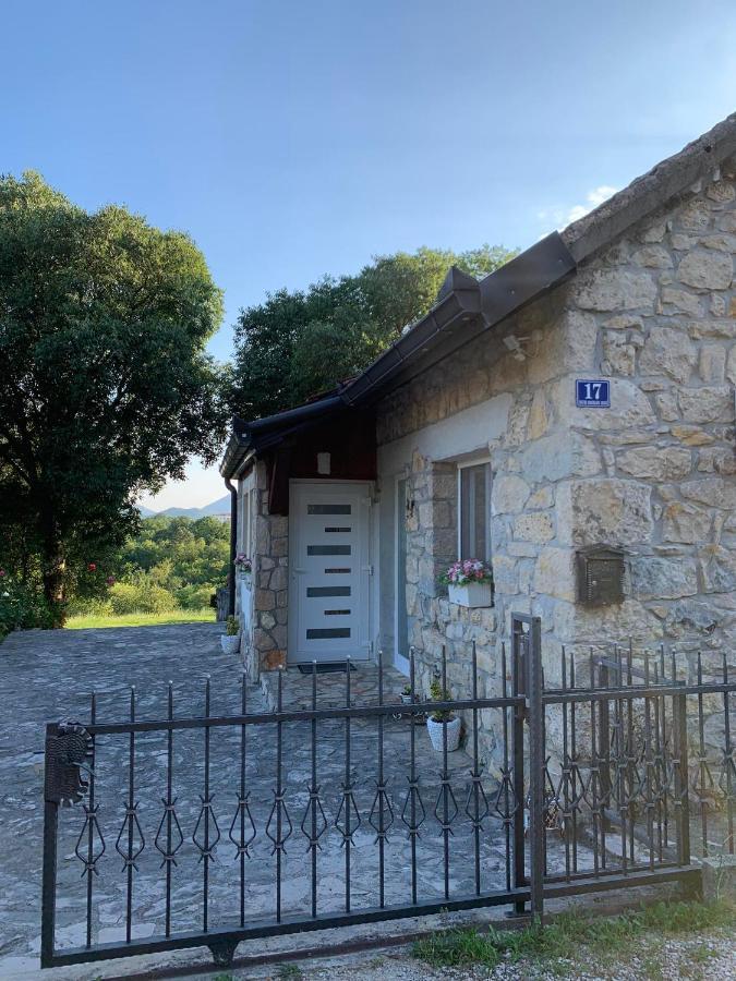 Kuca Za Iznajmljivanje Andrija Ljubuški Esterno foto